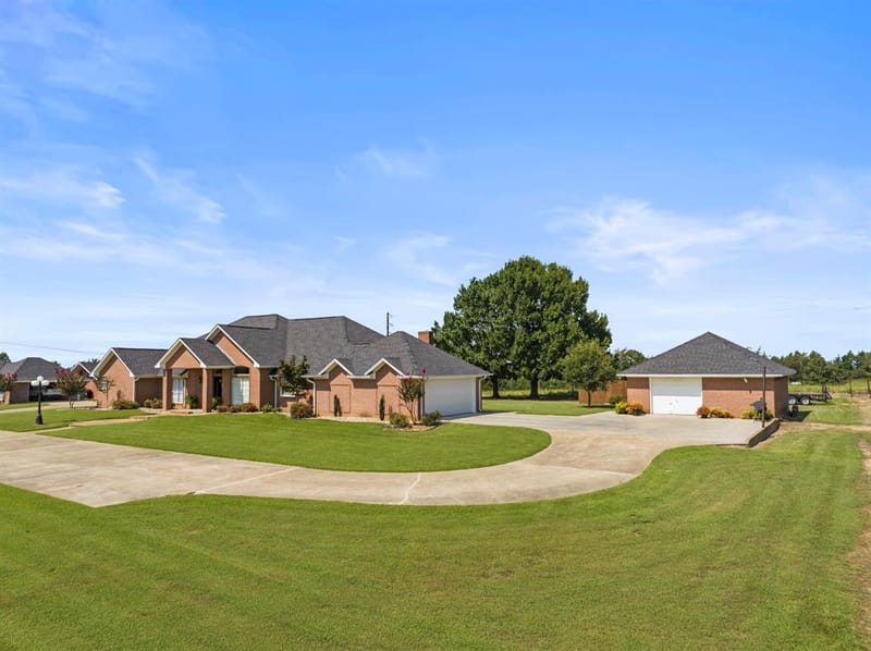 3673 County Road 4550, Mount Pleasant TX 75455 - Photo 4