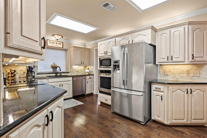 3673 County Road 4550, Mount Pleasant TX 75455 - Photo 8