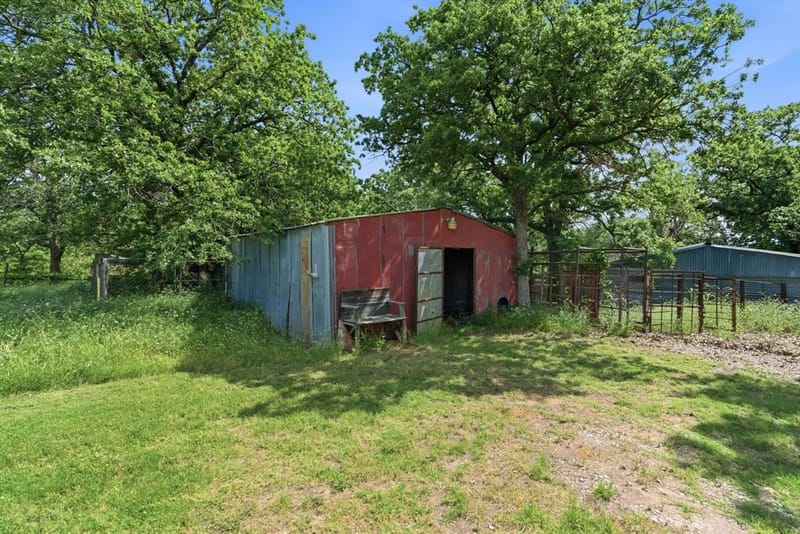 3523 E Highway 199, Springtown TX 76082 - Photo 27