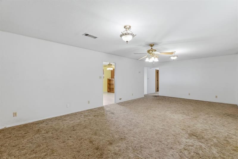 3523 E Highway 199, Springtown TX 76082 - Photo 18