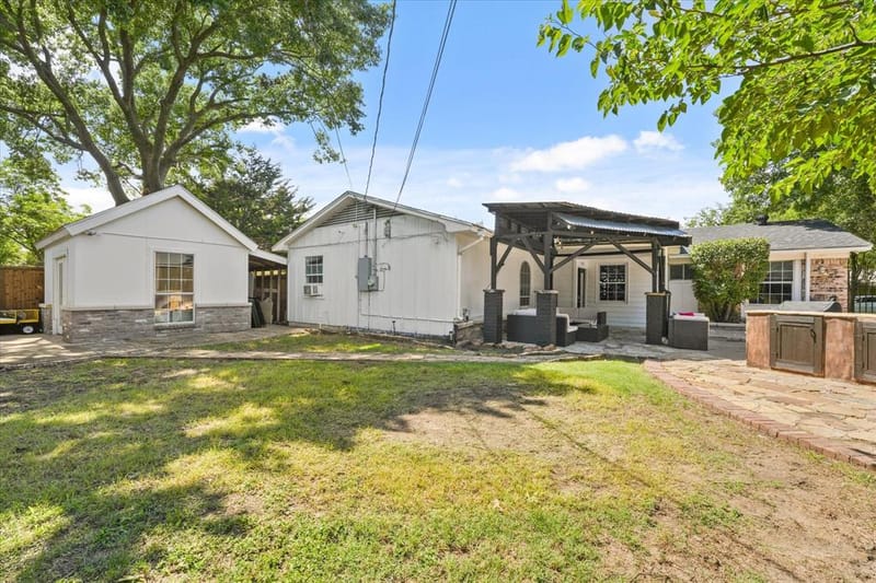 2795 Beechmont Drive, Dallas TX 75228 - Photo 28