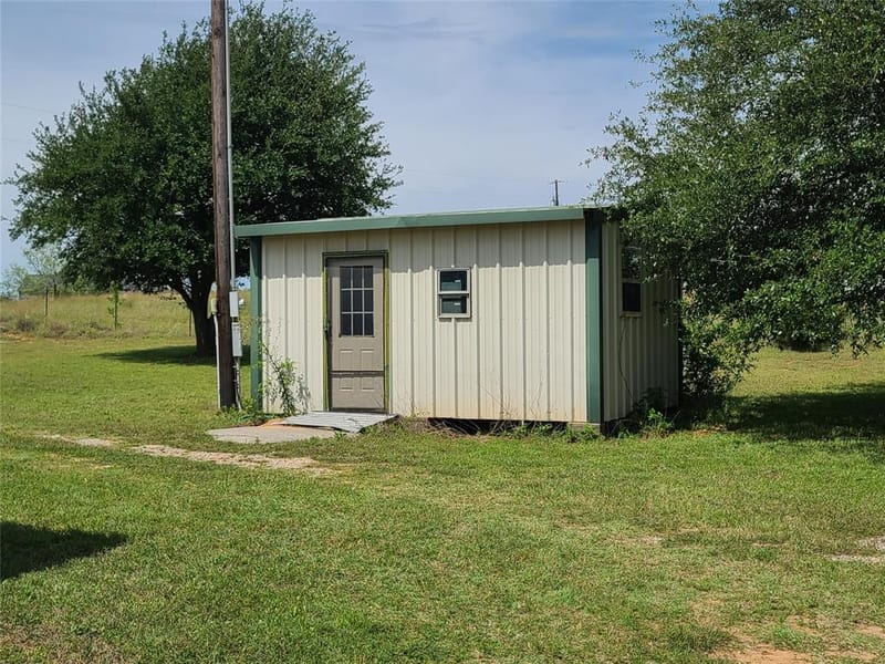 1244 County Road 4680, Boyd TX 76023 - Photo 5