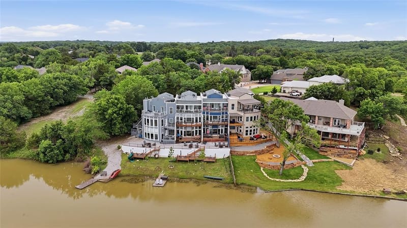 125 Greenway Bend, Pottsboro TX 75076