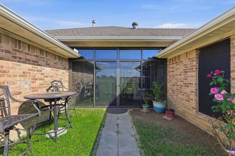9909 County Road 309, Terrell TX 75161 - Photo 35