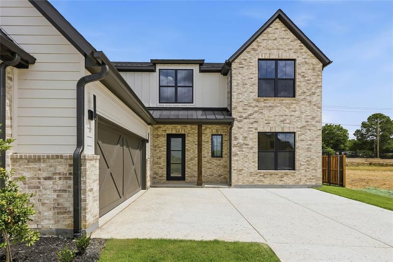 8421 Witt Street, North Richland Hills TX 76182 - Photo 3