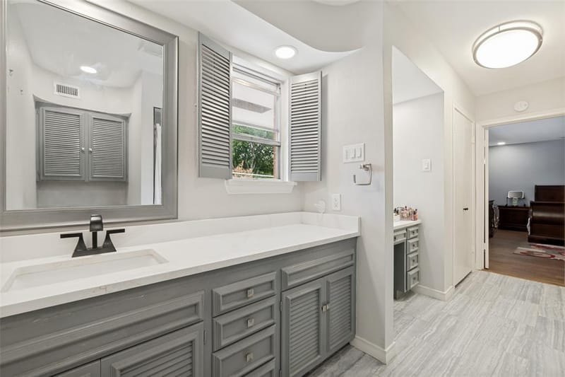 6321 Bandera Avenue # D, Dallas TX 75225 - Photo 12