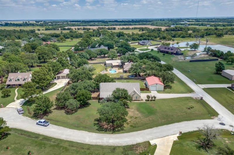 225 PEAR TREE Lane, Collinsville TX 76233 - Photo 17