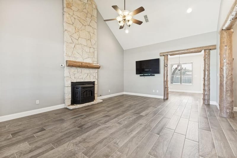 225 PEAR TREE Lane, Collinsville TX 76233 - Photo 4
