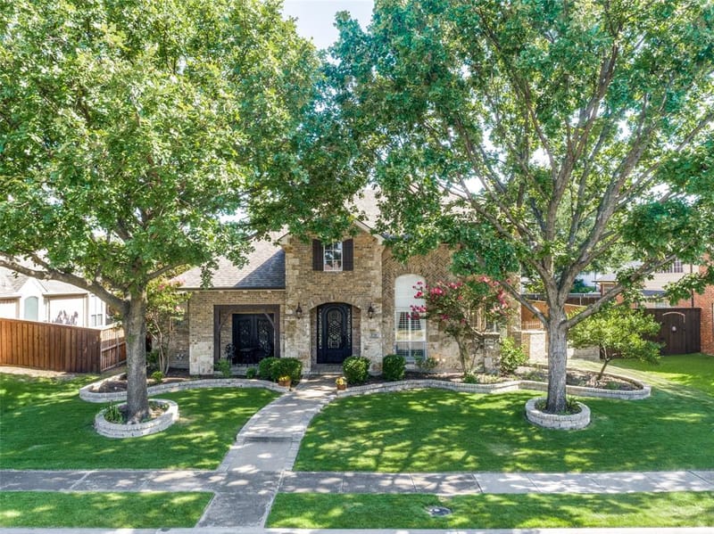 2719 Middleton Drive, Frisco TX 75033 - Photo 2