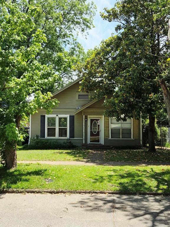 1120 W Main Street, Denison TX 75020