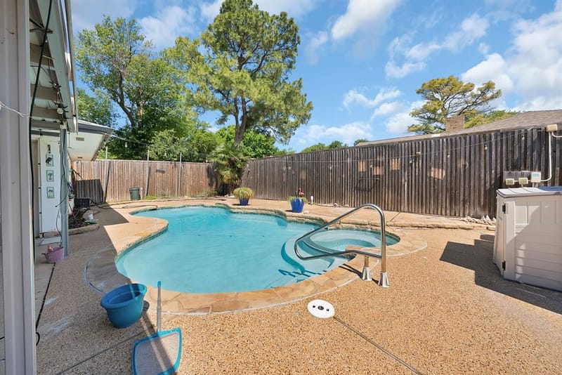 4605 Bayberry Lane, Garland TX 75043 - Photo 21