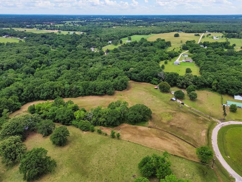 300 Rs County Road 3367, Emory TX 75440 - Photo 13