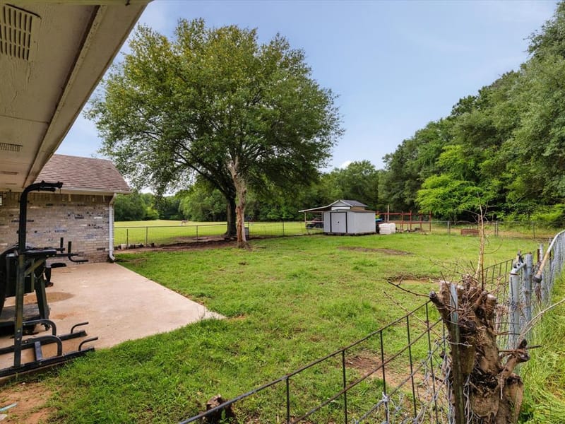 300 Rs County Road 3367, Emory TX 75440 - Photo 37