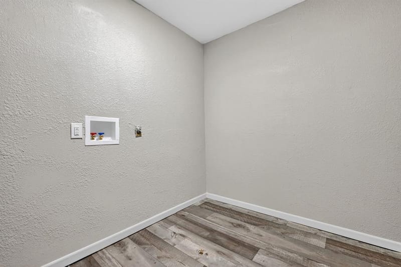 2006 SE 20th Street, Mineral Wells TX 76067 - Photo 11