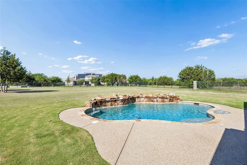 2015 Alps Court, Cedar Hill TX 75104 - Photo 26