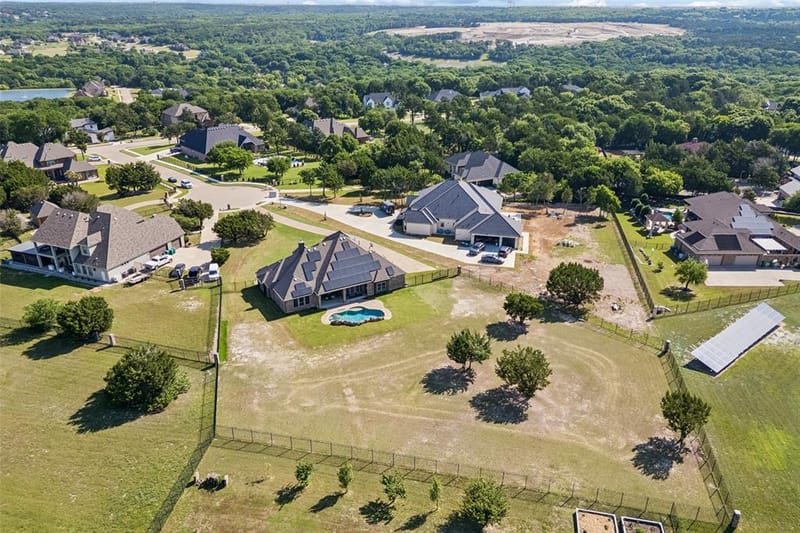 2015 Alps Court, Cedar Hill TX 75104 - Photo 32