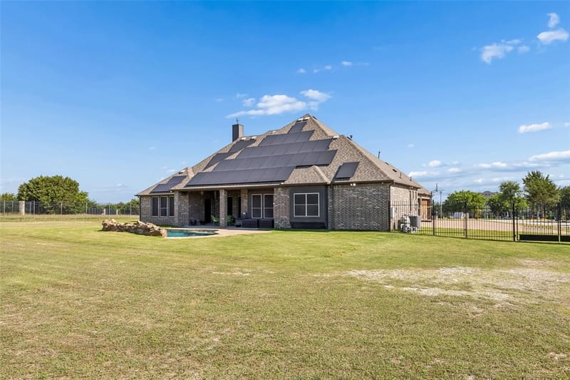 2015 Alps Court, Cedar Hill TX 75104 - Photo 34