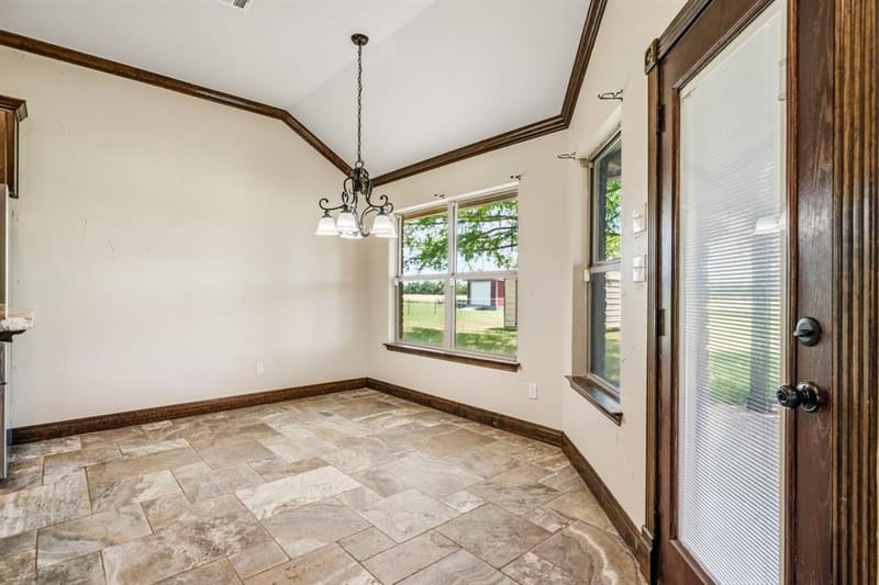 716 Retoma Park Drive, Robinson TX 76706 - Photo 13