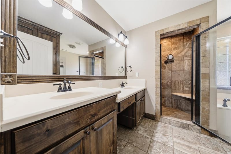 716 Retoma Park Drive, Robinson TX 76706 - Photo 19
