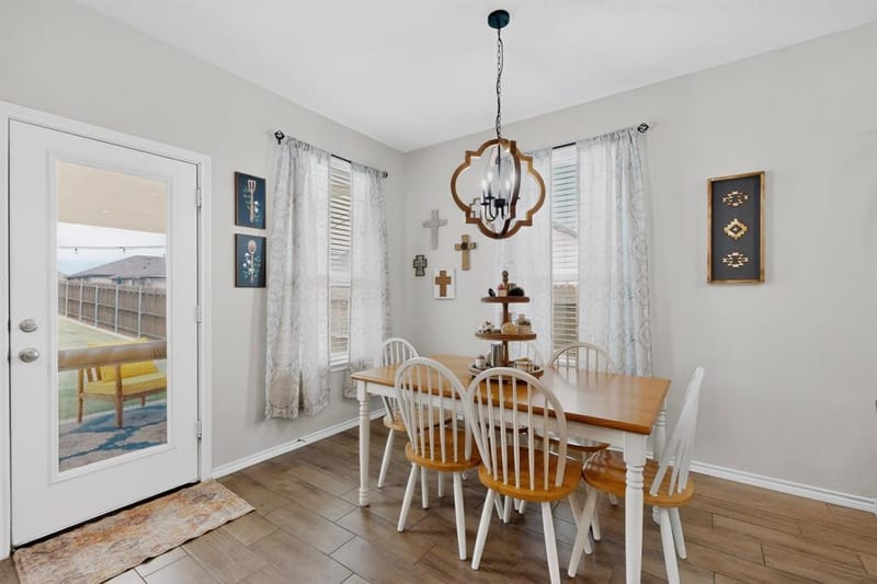645 Pawprint Hollow, Godley TX 76044 - Photo 12