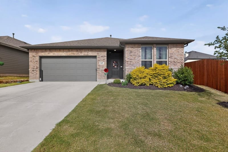 645 Pawprint Hollow, Godley TX 76044