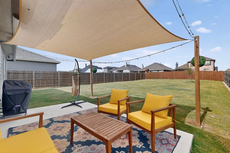 645 Pawprint Hollow, Godley TX 76044 - Photo 34