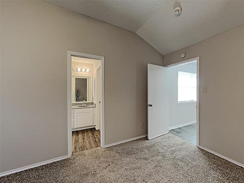 3404 Vine Ridge, Bedford TX 76021 - Photo 13