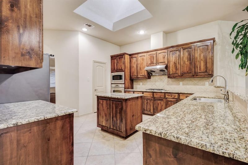1004 Keats Drive, DeSoto TX 75115 - Photo 13