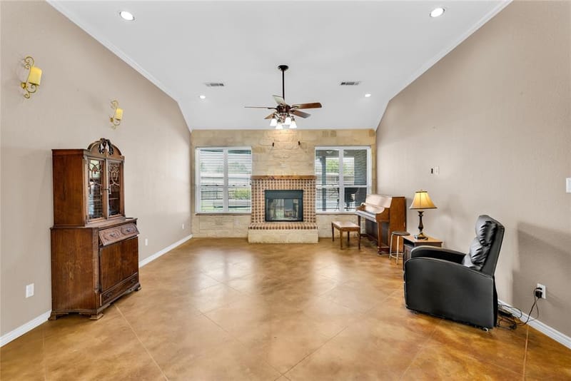 4031 Burleson Retta Road, Burleson TX 76028 - Photo 13