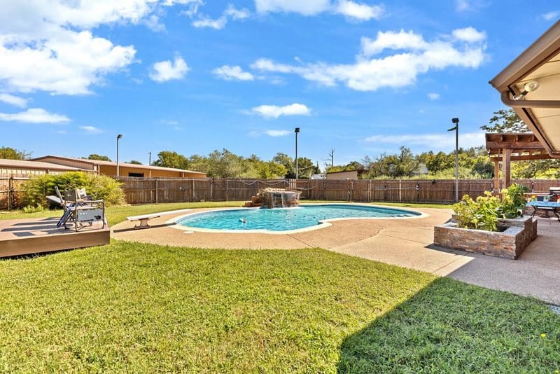 4031 Burleson Retta Road, Burleson TX 76028 - Photo 7