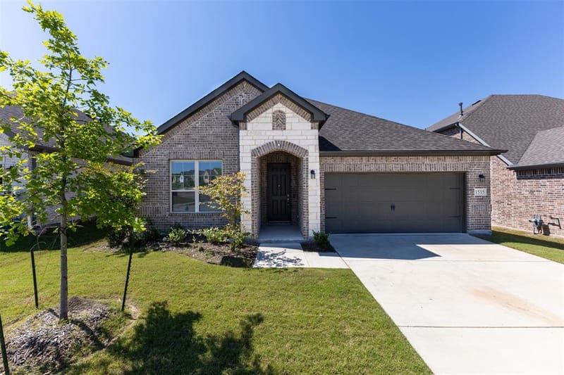 1515 bridlepath, Forney TX 75126