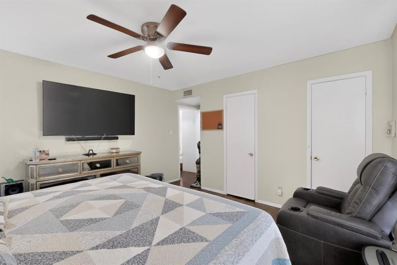 8927 Beckley View Avenue, Dallas TX 75232 - Photo 10