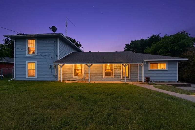 8927 Beckley View Avenue, Dallas TX 75232 - Photo 18
