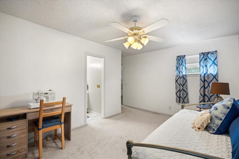 5007 Comanche Drive, Granbury TX 76049 - Photo 29