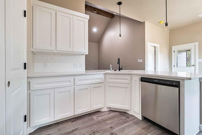 916 Mojave Trail, Granbury TX 76048 - Photo 13