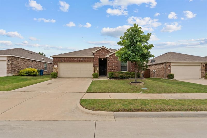 1716 Trace Drive, Aubrey TX 76227 - Photo 6