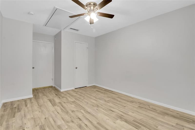 44 E Mountain Creek Drive, Grand Prairie TX 75052 - Photo 17