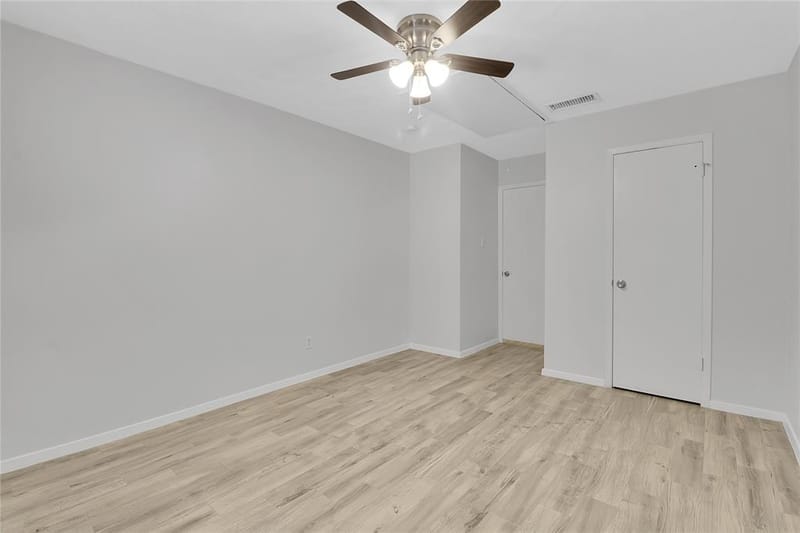 44 E Mountain Creek Drive, Grand Prairie TX 75052 - Photo 16