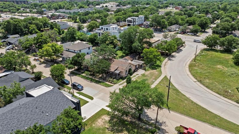 3347 Topeka Avenue, Dallas TX 75212 - Photo 4