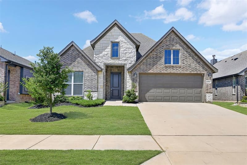 4604 Pentridge Drive, Fort Worth TX 76036