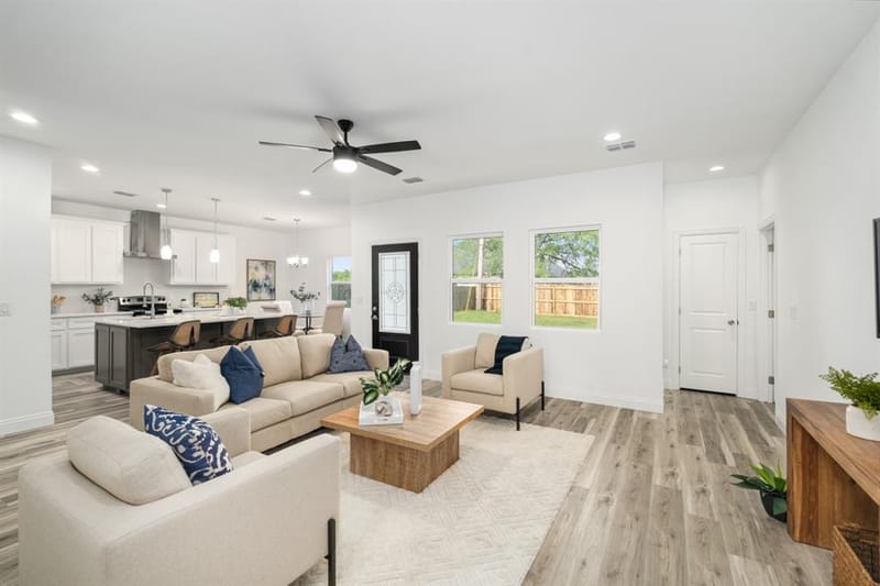 228 E Windjammer Road, Gun Barrel City TX 75156
