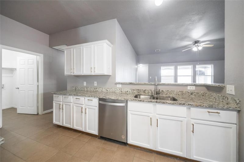 116 Birdbrook Drive, Anna TX 75409 - Photo 9