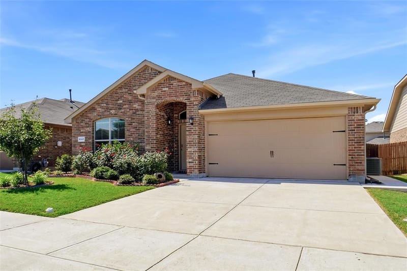 6341 Porthole Lane, Fort Worth TX 76179 - Photo 3