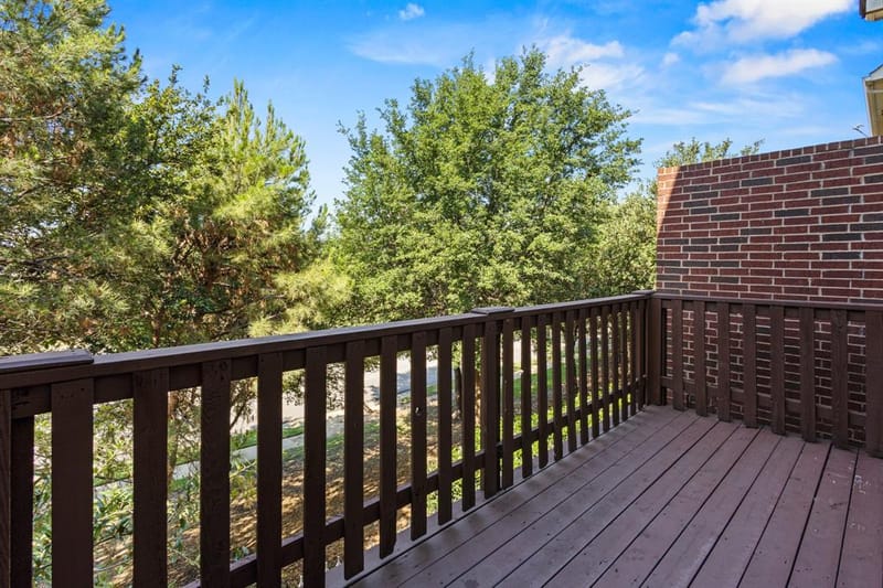 1530 Biltmore Lane, Irving TX 75063 - Photo 15
