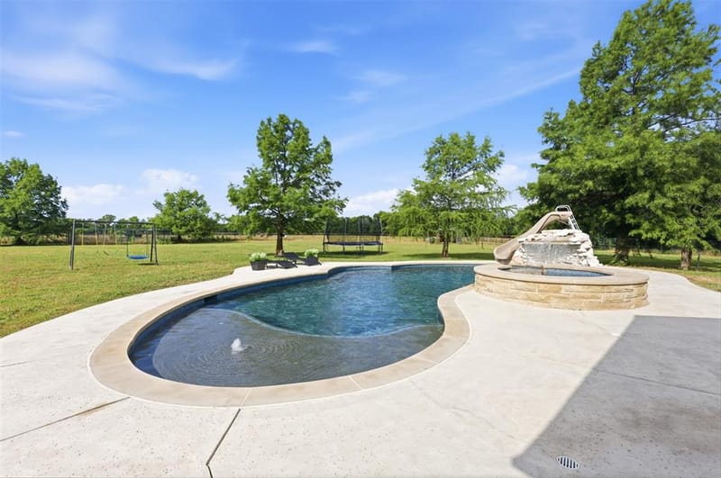 9390 Lakeridge Drive, Princeton TX 75407 - Photo 10