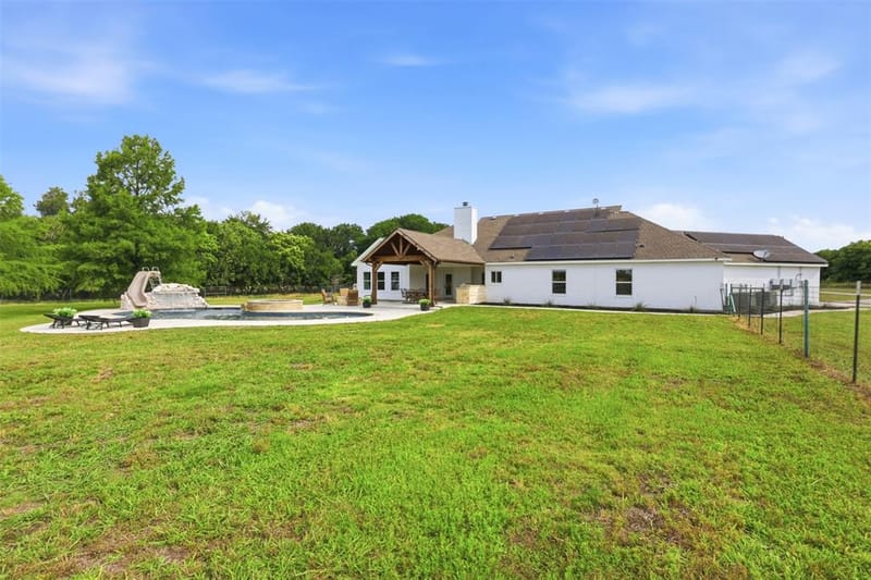 9390 Lakeridge Drive, Princeton TX 75407 - Photo 11