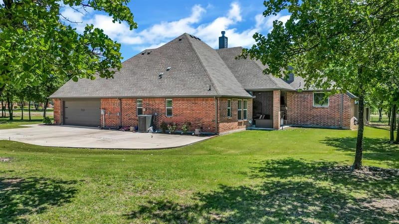 330 Timbers Circle, Poolville TX 76487 - Photo 9