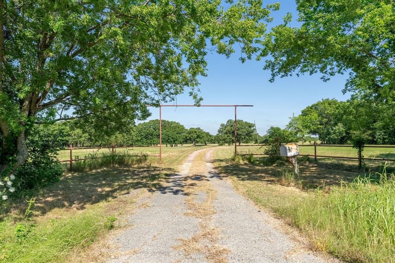 27659 US Highway 377, Gordonville TX 76245 - Photo 34