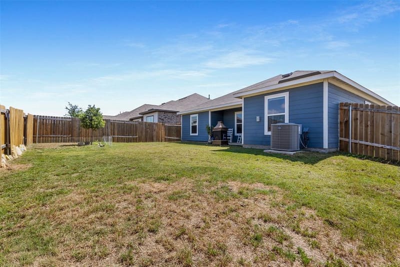 932 American Flyer Boulevard, Fort Worth TX 76108 - Photo 24