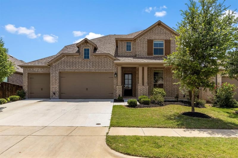 1108 Claiborne Drive, Aubrey TX 76227